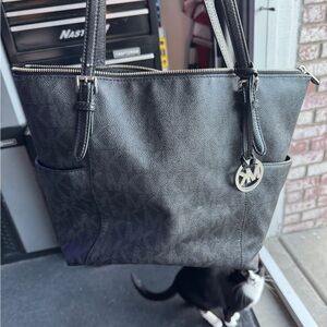 Michael Kors Black Signature Tote Bag with wristlet